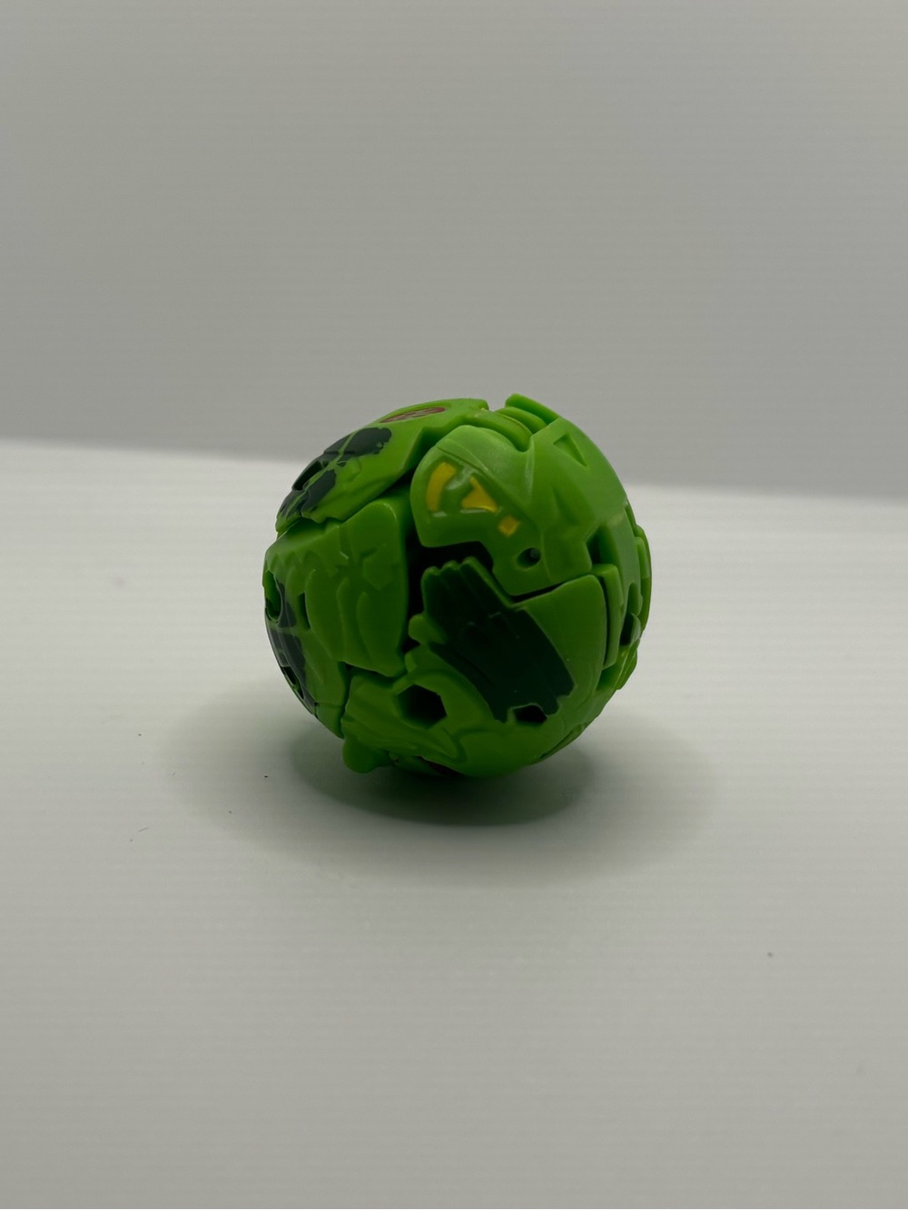 2/20$ 🐮 Bakugan Evolutions Gillator Ultra Green And Yellow
